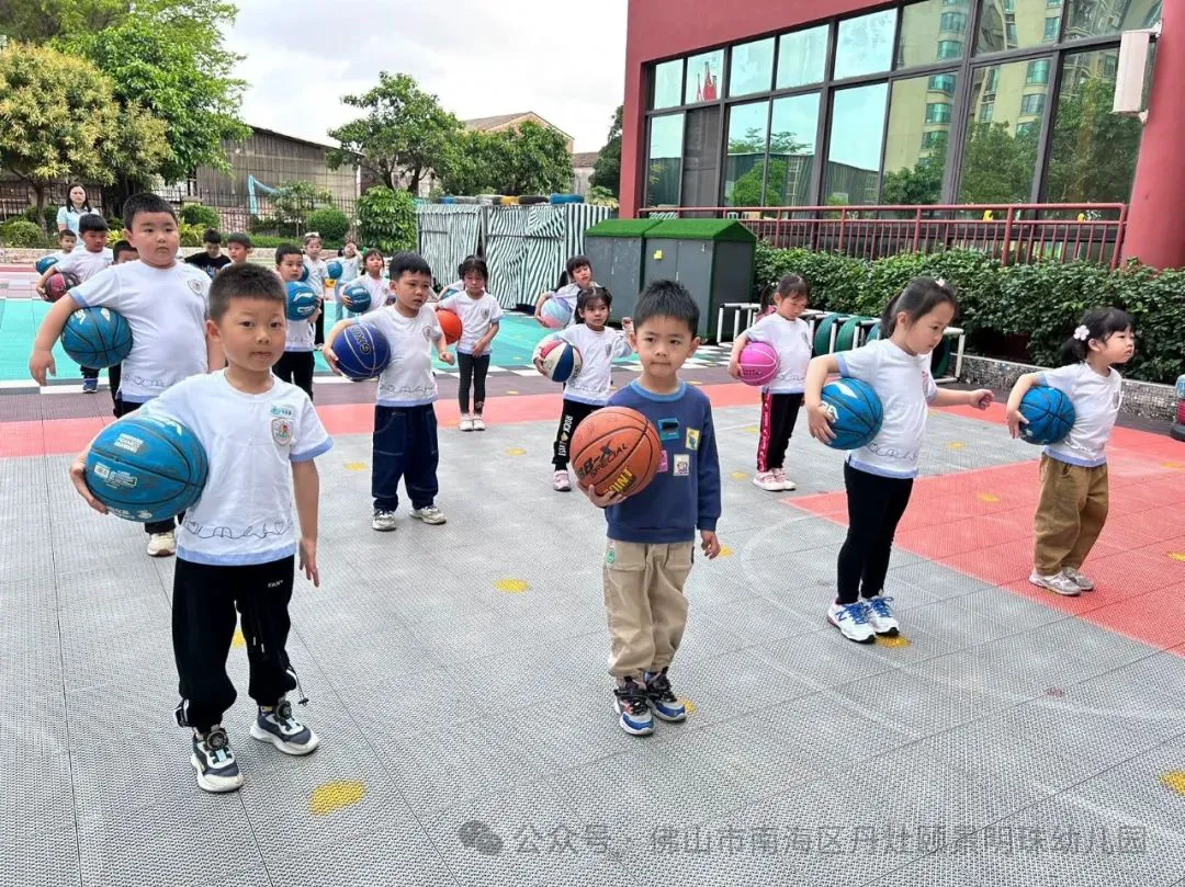 借助线上篮球训练平台在家也能追逐梦想_1
